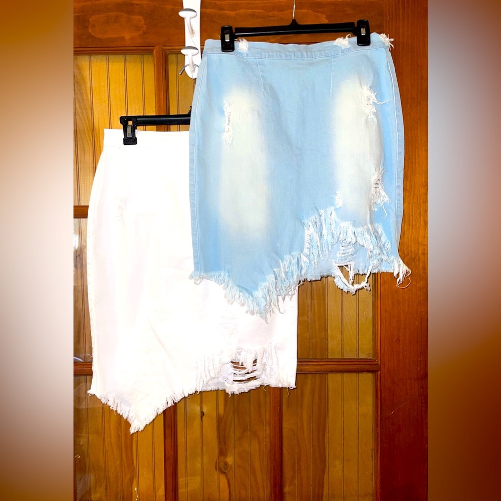 Stylish Denim and White Skirt Set